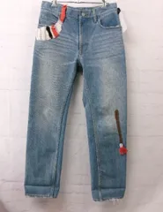 【中古】TSUMORI CHISATO ﾂﾓﾘﾁｻﾄ 　ﾓﾁｰﾌ付きﾃﾞﾆﾑﾊﾟﾝﾂ TC73FF011 ﾗｲﾄﾌﾞﾙｰ 1 991918998のサムネイル