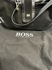 Hugo Boss　ヒューゴボス　スエード　ワンショルダーバッグのサムネイル