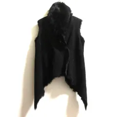 良品 Alexander Wang アレキサンダーワン ラムファー ムートンベスト サイズM ブラック レディース 古着 中古 USEDのサムネイル