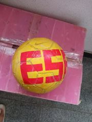 adidas Jabulani ミニサッカーボール 岡田武史監督サイン入り NIKE KNVB サッカーボール サイン入り 岡田武史 - メルカリ