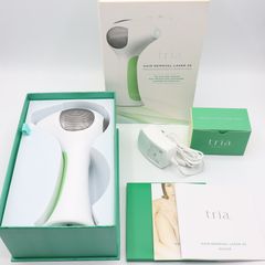 【大幅値下】トリア 脱毛器 ハンドヘルドタイプ ホワイト・グリーン　LHR4.0 トリア パーソナルレーザー 4x LHR4.0 ホワイト/グリーン レーザー脱毛