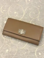 【極美品・上品】FENDI フェンディ ピーカブー 長財布  ベージュブラウンのサムネイル