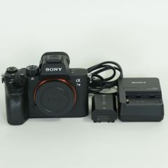 海*様 Sony α7III ミラーレス一眼 本体 バッテリー、64GBカード付