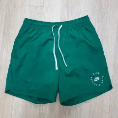 ナイキ ハーフパンツ