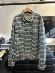 Supreme プレイド ロゴ デニム トラッカー ジャケットのサムネイル