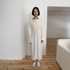 タグ付 Yoli ヨリ Cotton vest オフホワイト - メルカリ