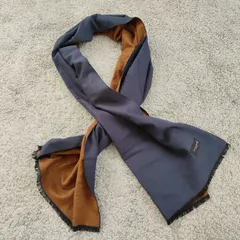 MACKINTOSH　マッキントッシュ  【サイズ】  173×50cm　ダブルフェイス　シルクマフラー　ストール　巻き物　ネイビーブラウン　中古のサムネイル