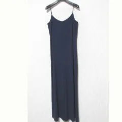 美品 Theory セオリー クレープ キャミソールオールインワン サイズ2 ネイビー レディース 古着 中古 USEDのサムネイル