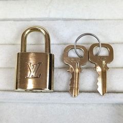LOUIS VUITTON ルイヴィトン パドロック 南京錠 カデナ 鍵 ゴールド No