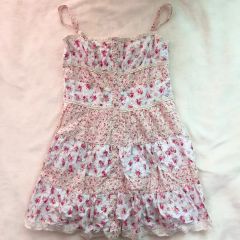 MA✽RS♡ローズバラ柄♡キャミワンピース♡ホワイト×ピンク♡カタログ