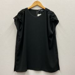 新品未使用 セオリーリュクス 23SS NARAN ラッフル ブラウス 38 - メルカリ