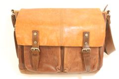 美品 LuggageAOKI1894 Lugard レザー ショルダーバッグ - メルカリ