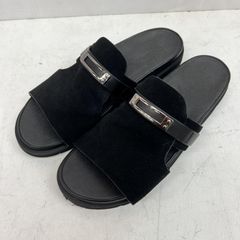 MB ハイエンド シルバーバックルレザーサンダル Mサイズ - メルカリ