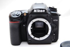 Nikon D7500 ボディのみ ショット回数1万台 - メルカリ