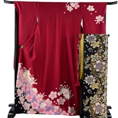 振袖 身丈170cm 裄丈68cm L 袷 袋帯フルセット 桜 桜の花びら 金糸 金彩 赤 正絹 秀品 【中古】のサムネイル