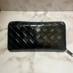 BOTTEGA VENETA イントレチャート ラウンドファスナー　長財布
