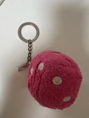 STUSSY FUZZY DICE KEYCHAIN キーホルダー ピンク - メルカリ