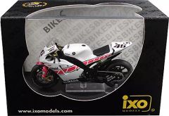 YAMAHA YZR M1 バレンティーノ・ロッシ 2台セット 塗装済み 完成品