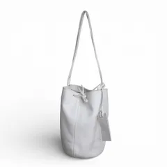 アラマルヴァ A.la Malva バッグ 巾着型 ホワイト k34585 0119のサムネイル