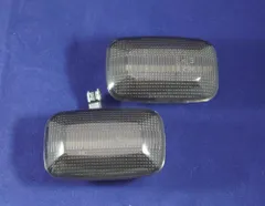 hotimp® ランドクルーザー 70 80 100系 プラド 90系 ハイラックスサーフ 130 180系 ウインダム 10 20系 FJクルーザー トヨタ 互換品 流れて光る スモークレンズ シーケンシャル サイドマーカー ウインカー のサムネイル