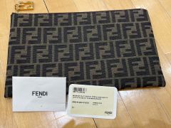 定価17万 未使用 フェンディFENDI FFレクタングル クッション カシミヤ