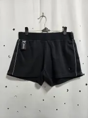 デサント ブラック ハーフパンツ LINE POINT Mのサムネイル