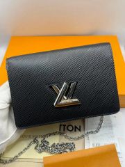 Louis Vuitton エピレザー ショルダーバッグ M64579 - メルカリ