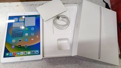 完動品iPad第8世代(A2270)本体32GBグレイ送料込JQ1GC - メルカリ