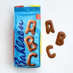 【新品】【1点販売】BAHLSEN[バールセン]ABC カラメルビスケット 100g[カラメルビスケット 100g デコレーション アルファベット 輸入菓子]のサムネイル