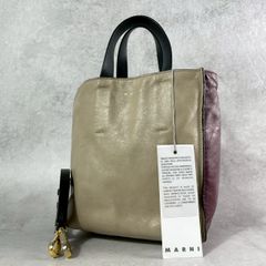 美品✨MARNI マルニ トランク TRUNK ショルダーバッグ ホワイト 白 