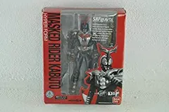 【中古】「非常に良い」S.H.フィギュアーツ 仮面ライダーカブト ハイパーフォーム