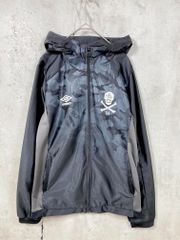 美品 FC岐阜 カモ柄 アンセムジャケット ニューバランス 希少】FC岐阜×New Balance アンセムジャケット S 迷彩×ブラック - メルカリ