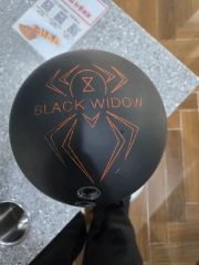 希少】ブラックウィドー ウレタン ブラック 15ポンド 中古 箱有