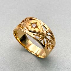 K18刻印あり ジュエリーマキ ゴールド Vリング 指輪 - メルカリ