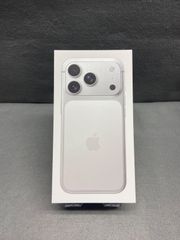 iPhone17promax シルバー 256gb 【新品未開封】 - メルカリ