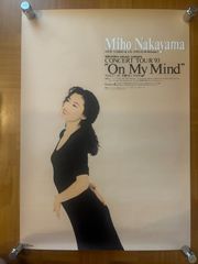 レア】中山美穂 若い頃 ＋コンサートパンフ 当時物」 - メルカリ