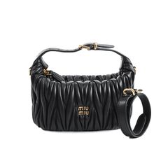 miu miu マテラッセレザー ホーボーバック ショルダーバッグ ブラック