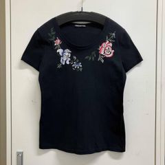 新品 ヴィヴィアンタム Vivienne Tam 牡丹 花柄刺繍 Tシャツ - メルカリ