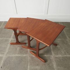 英国アンティークG-PLANジープランネストテーブル3台/収納机(92-253