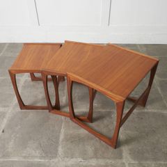 英国アンティークG-PLANジープランネストテーブル3台/収納机(92-253