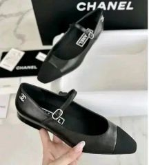 CHANEL ストラップ フラットシューズ ブラック - メルカリ