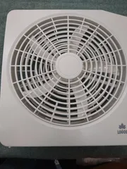 "LOGOS（ロゴス） どこでも扇風機 FAN ANYWHERE 電池式 "のサムネイル