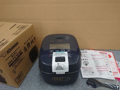 ほぼ新品】圧力IH炊飯ジャー炎舞炊きNW-PV10-BZ【保証2年弱あり