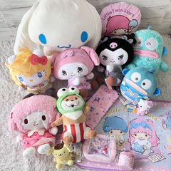大人気！アミューズメント景品 まとめ売り ハローキティ クロミ