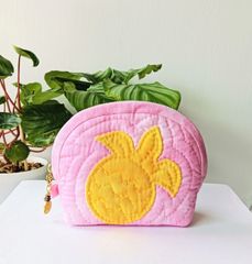 ハワイアンキルト ハンドメイド ☆パイナップル柄 パスポートケース
