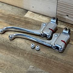 マルチポジションがとれるハンドルバー！ハーフムーンシェイプハンドル