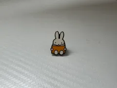 ミッフィー バッジ