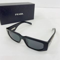 プラダ シンボル スクエアサングラス(付属品全てあり) - メルカリ