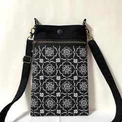 スマホポシェット フレンチモロッカン柄 ショルダーストラップ付き