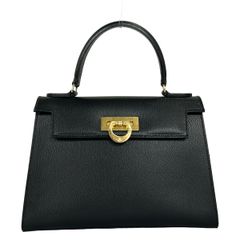 たろすけ様ご購入予定 CARBOTTI カルボッティ ELENA エレナ - メルカリ